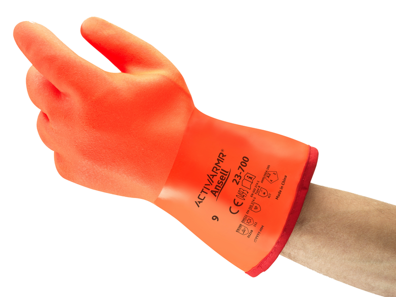 ActivArmr® 23-700 Previously known as: Polar Grip®  Robust insulated winter gloves with a turn-out barrier, protecting hands from liquid roll-off