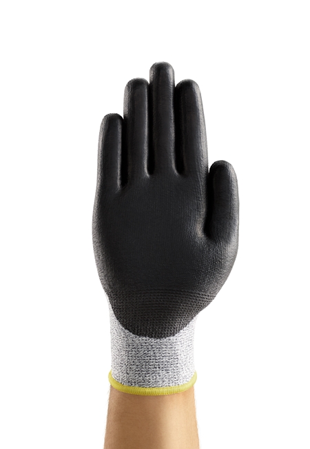 EDGE® 48-701 Cut, oil and abrasion-resistant gloves, granting good grip in dry conditions
