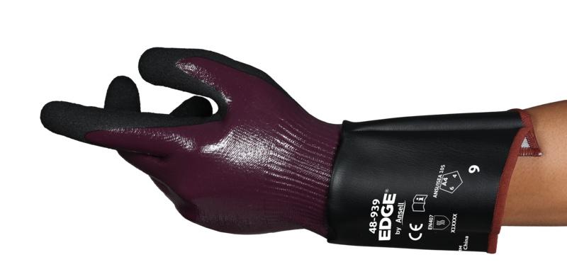 EDGE® 48-939 Economical solution for medium duty applications requiring high cut resistance, grip & oil-repellence performance in oily environment