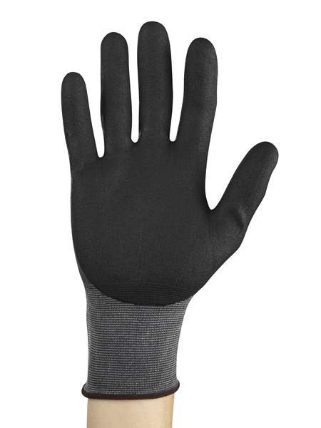 HYFLEX® 11-840 Durable industrial gloves, offering 2x more grip and up to 20% greater abrasion protection*