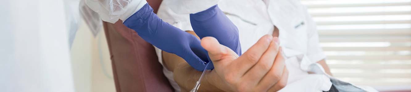 Nitrile is a latex-free alternative for both disposable and chemical gloves. Wearing nitrile gloves from Ansell will reduce your exposure to latex